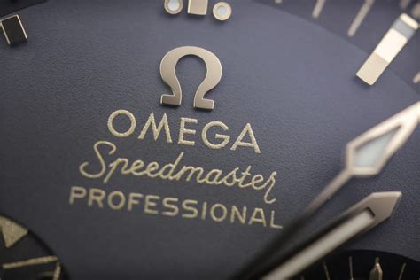 Omega Speedmaster weight